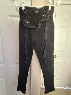 Black Label C'est Moi Paperbag Waist Jeans Size 9 Black Denim